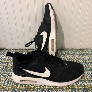 Nike Womens Air Max Tavas 'Black' - Size 8.5